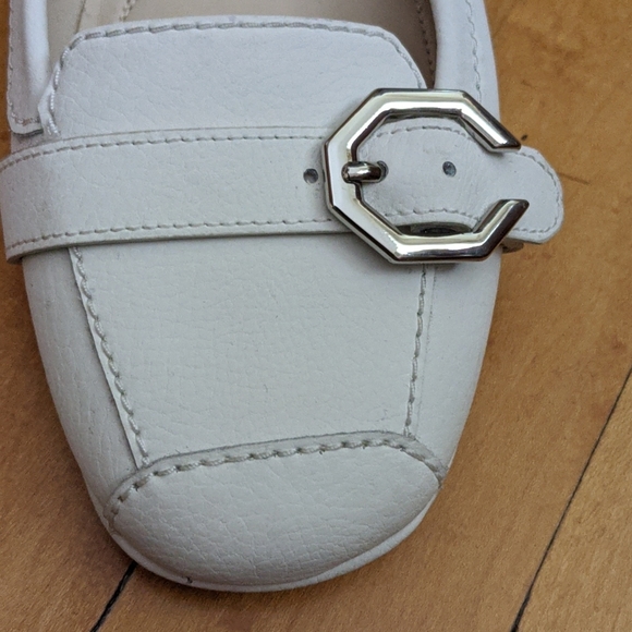Cole Haan NWOT Ivory Flats Loafer with Buckle 6B - Picture 4 of 8